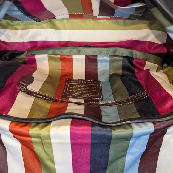 Legacy Leigh Bag 11128 with Striped Interior 65th Anniversary edition! - Picture 8 of 9